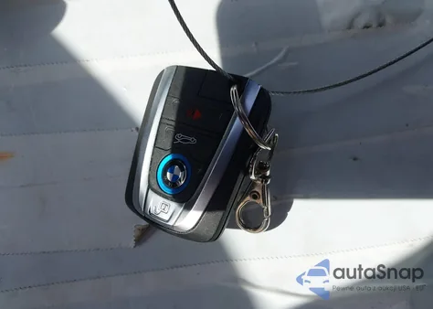 2016 BMW I3 Base W/Range Extender z USA, uszkodzony, nr VIN WBY1Z4C58GV508818